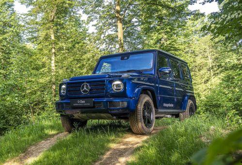 奔驰g级越野视频,征服极限的钢铁雄心