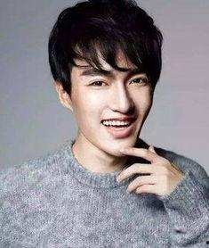 奇葩说肖骁视频,揭秘辩论场上的智慧火花