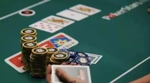 德州扑克技巧视频,视频教学助你提升牌技